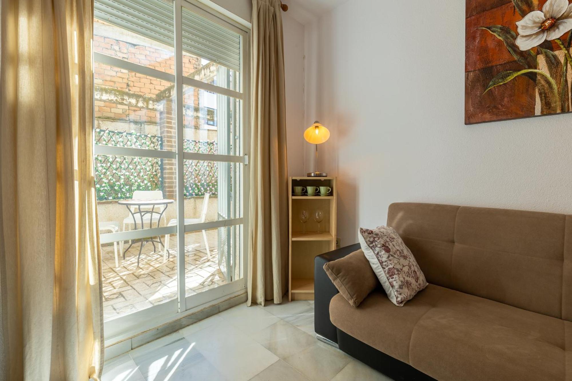 Apartamentos Ruta De La Sierra เซเนส เด ลาเบกา ภายนอก รูปภาพ