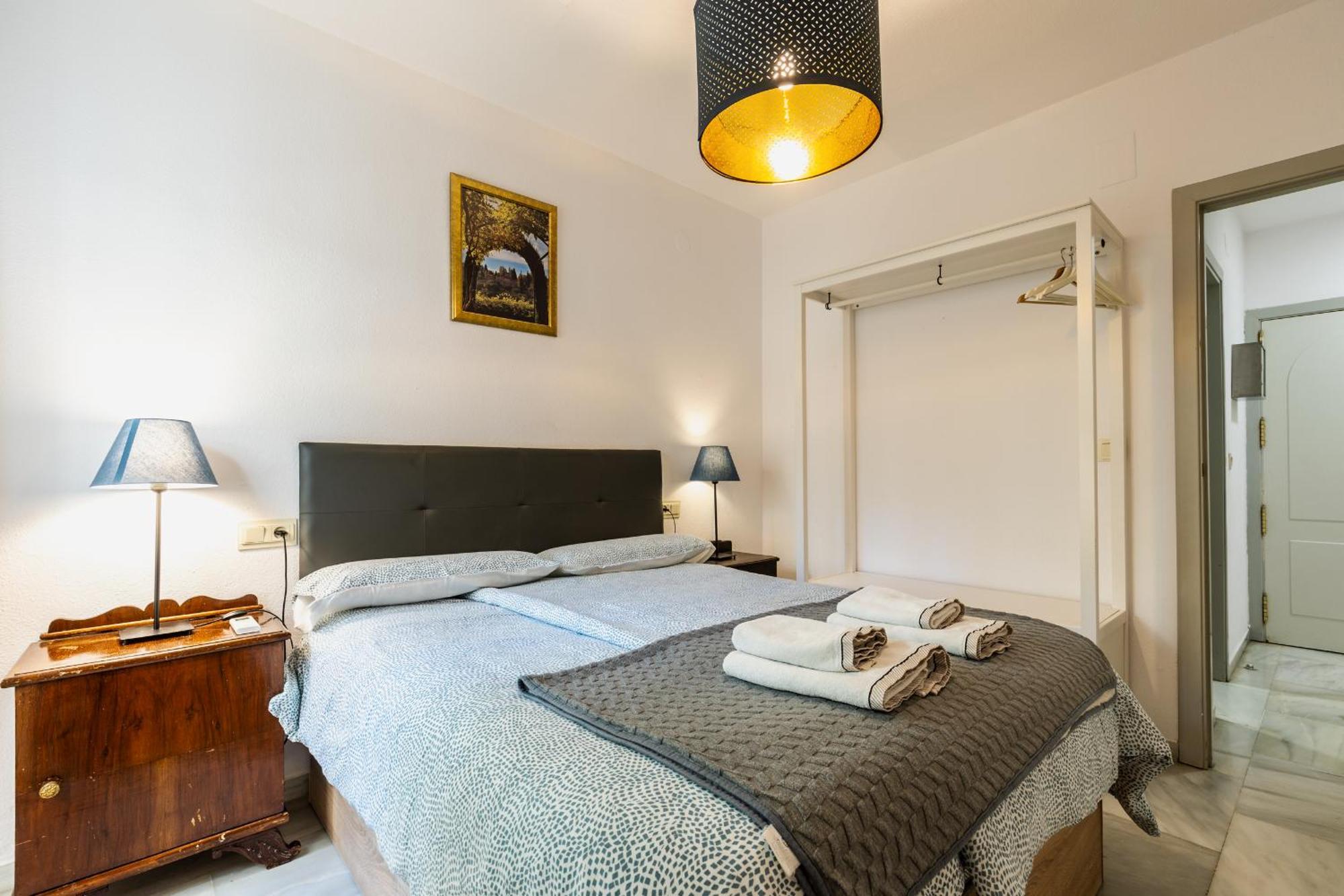Apartamentos Ruta De La Sierra เซเนส เด ลาเบกา ภายนอก รูปภาพ
